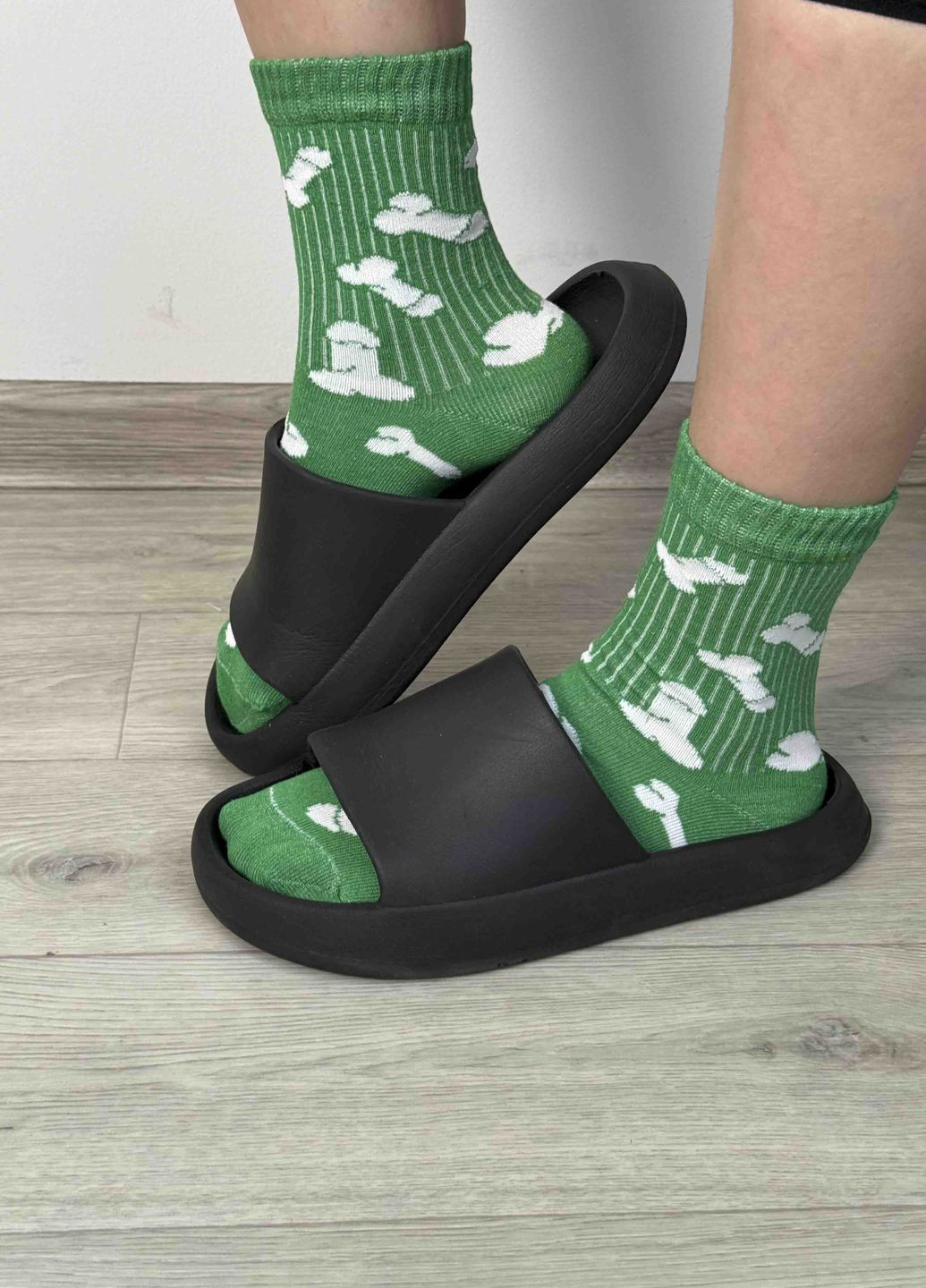 Зелені бавовняні шкарпетики "перці" VIDCHUY малюнки (316157464)