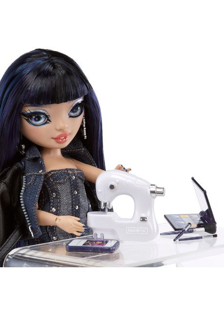 Rainbow High Kim Nguyen Рейнбоу Хай Кім Нгуен S23 (583158) MGA Entertainment (304055444)