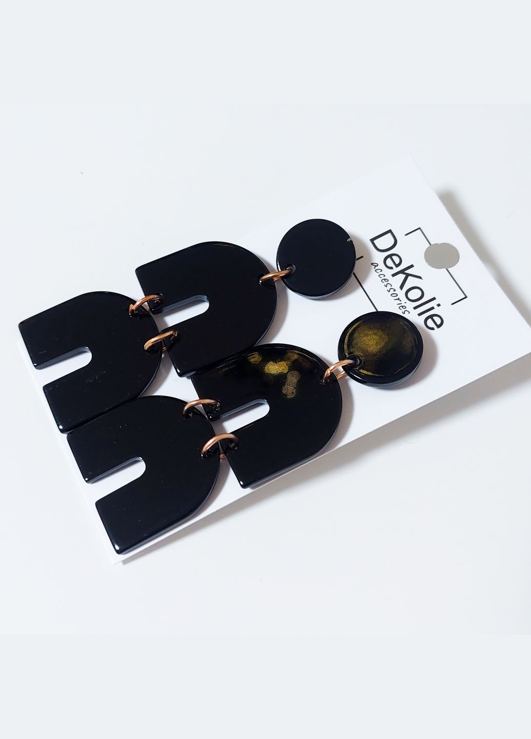 Сережки висячі з акрилу MK0861-1 чорні DeKolie (322318958)