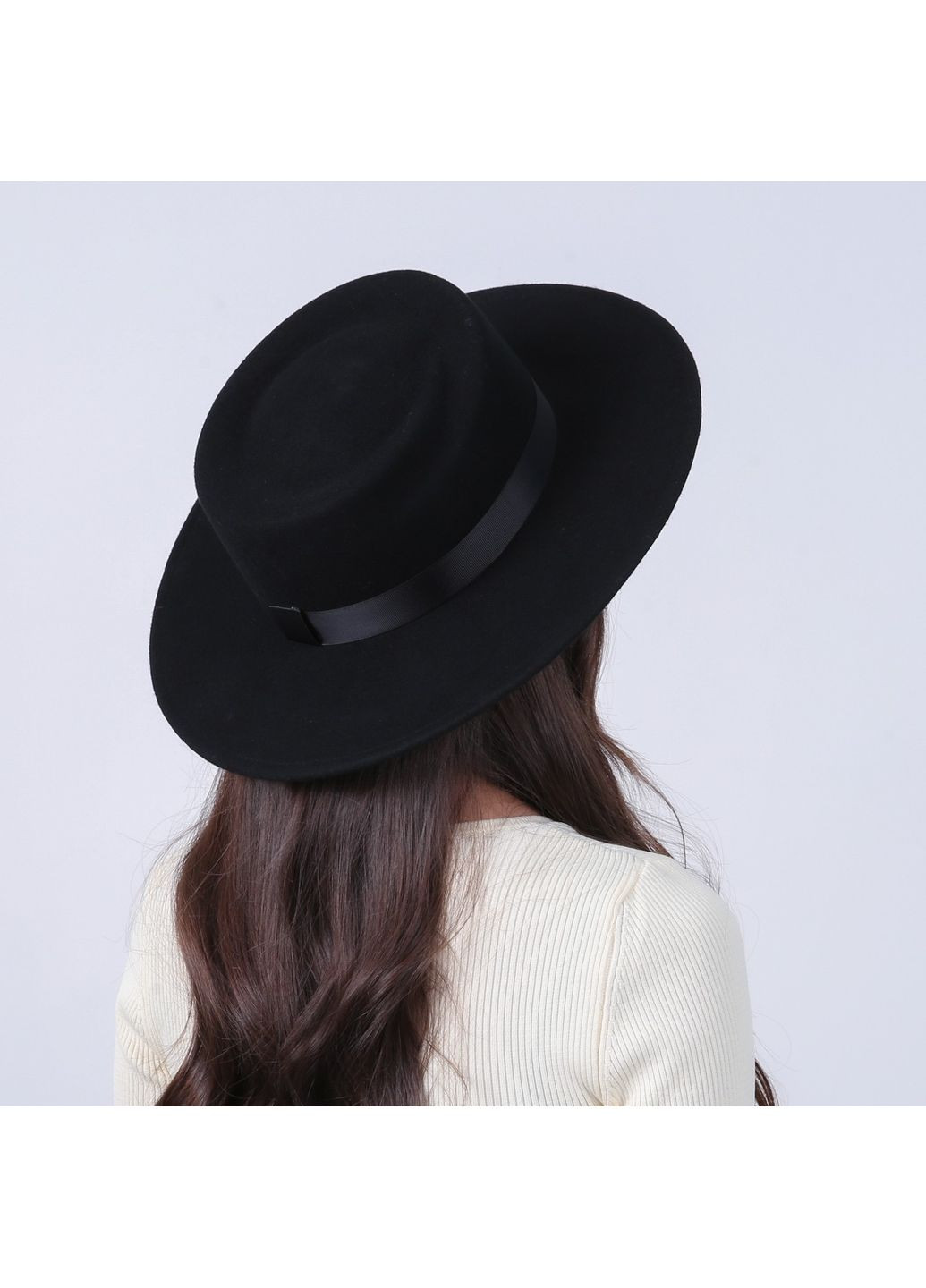 Капелюх канотьє жіночий зі стрічкою і фігурним верхом фетр чорний ФОНГ-2 LuckyLOOK 919-938 (361154841)