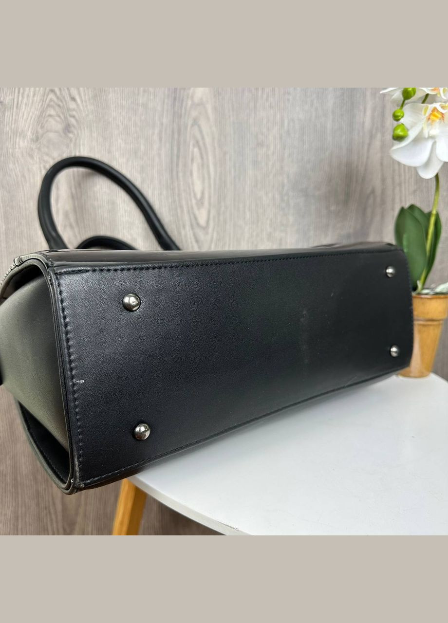 Жіноча сумка каркасна рептилія сумочка лакова крокодил чорна No Brand (315035961)