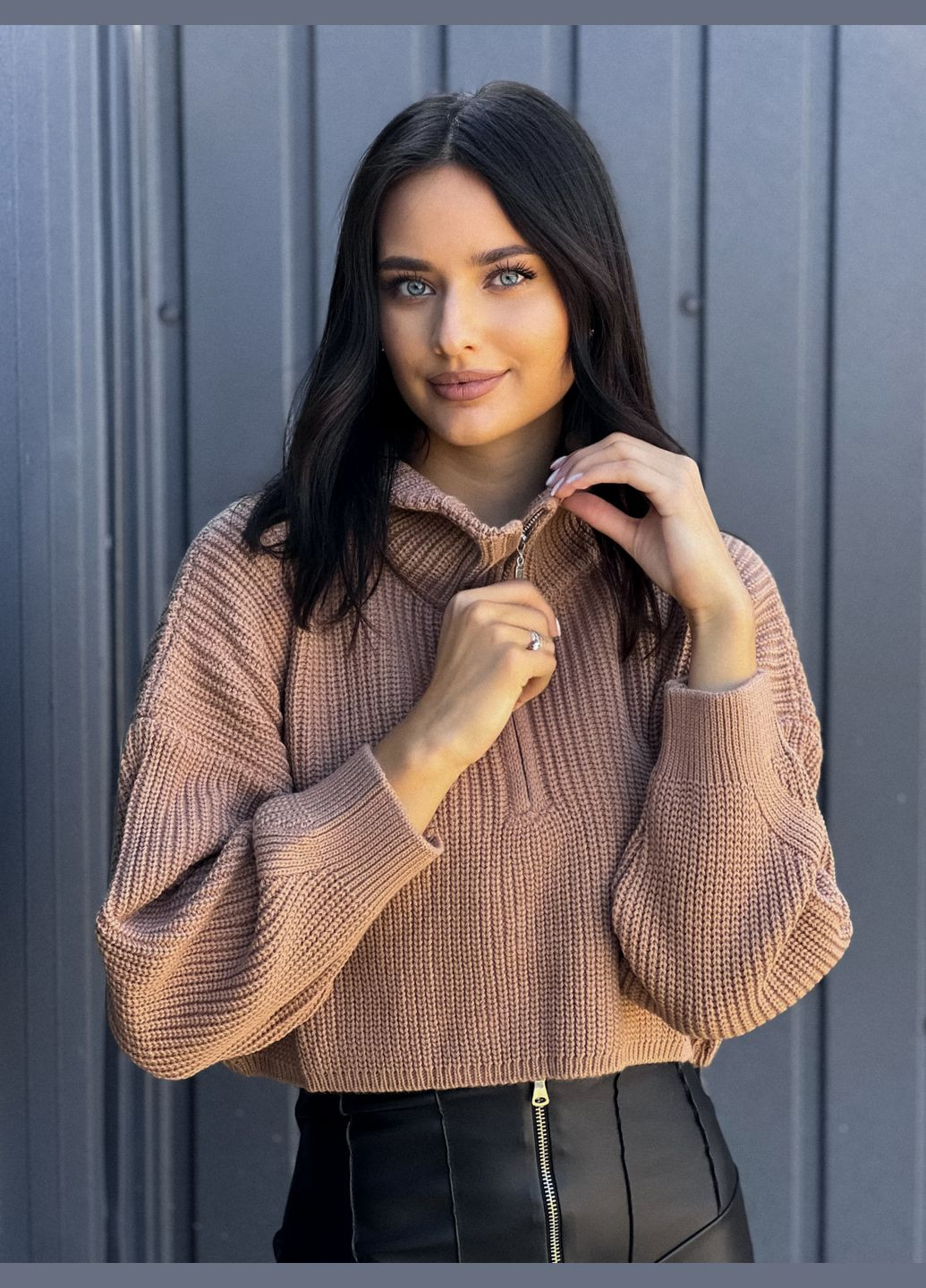 Бежевый демисезонный свитер женский No Brand