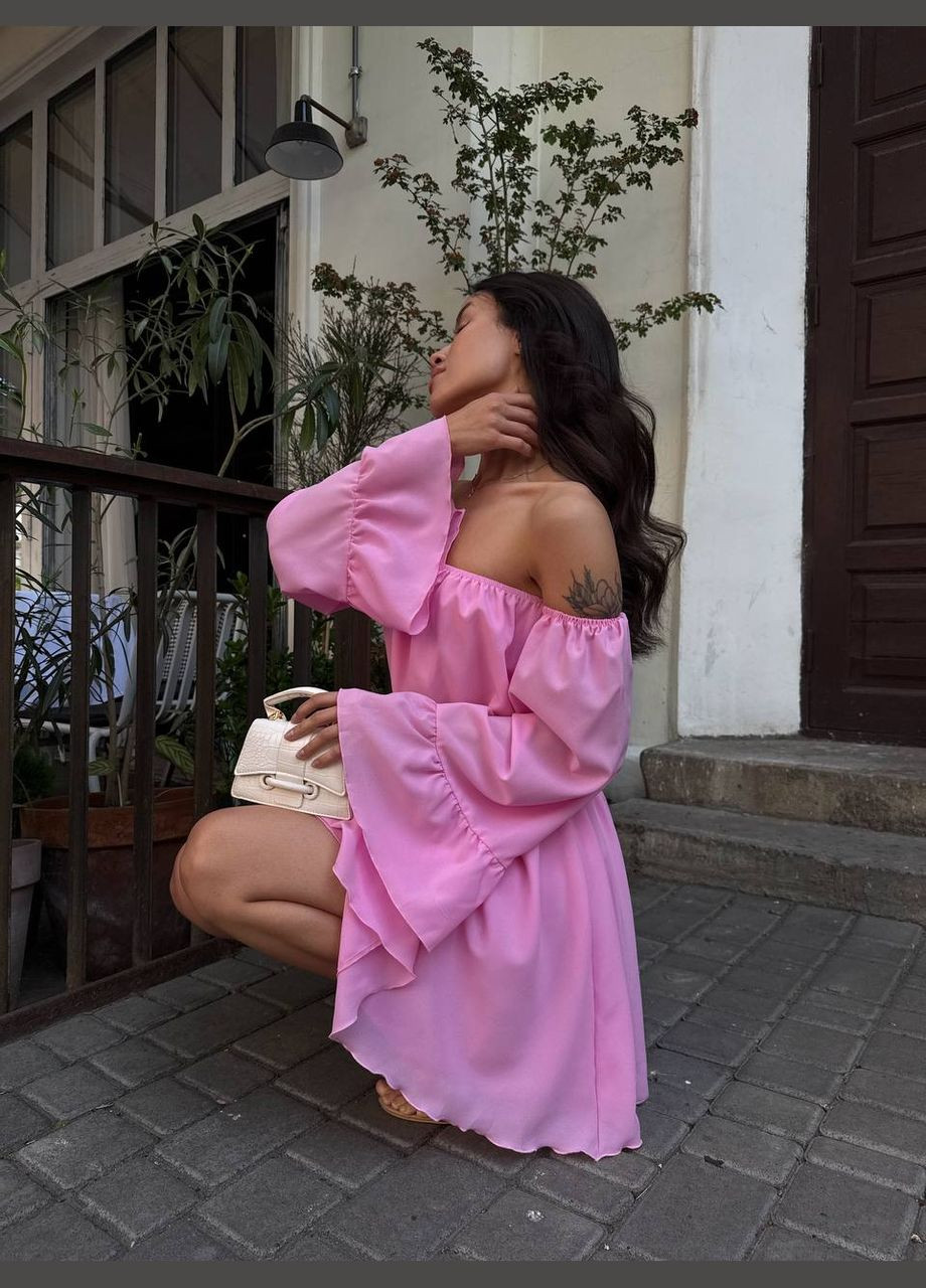 Розовое повседневный женское платье мини с открытыми плечами и объемными рукавами с открытыми плечами MonCher