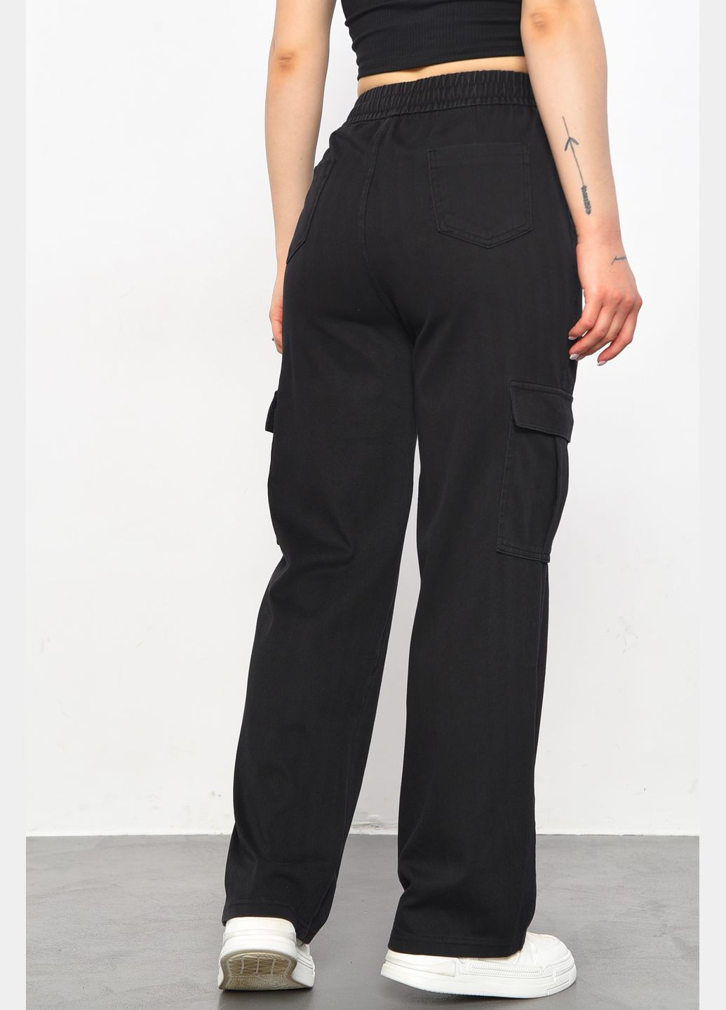 Штани жіночі напівбатальні чорного кольору Let's Shop (293476691)