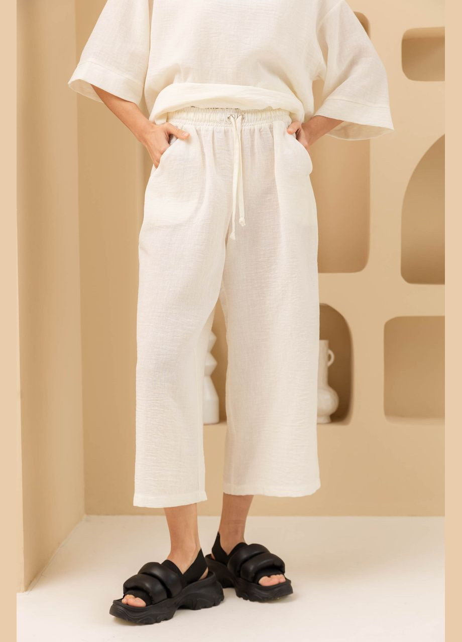 Літній костюм футболка кюлоти L-XL. Білий Seventeen (337363758)