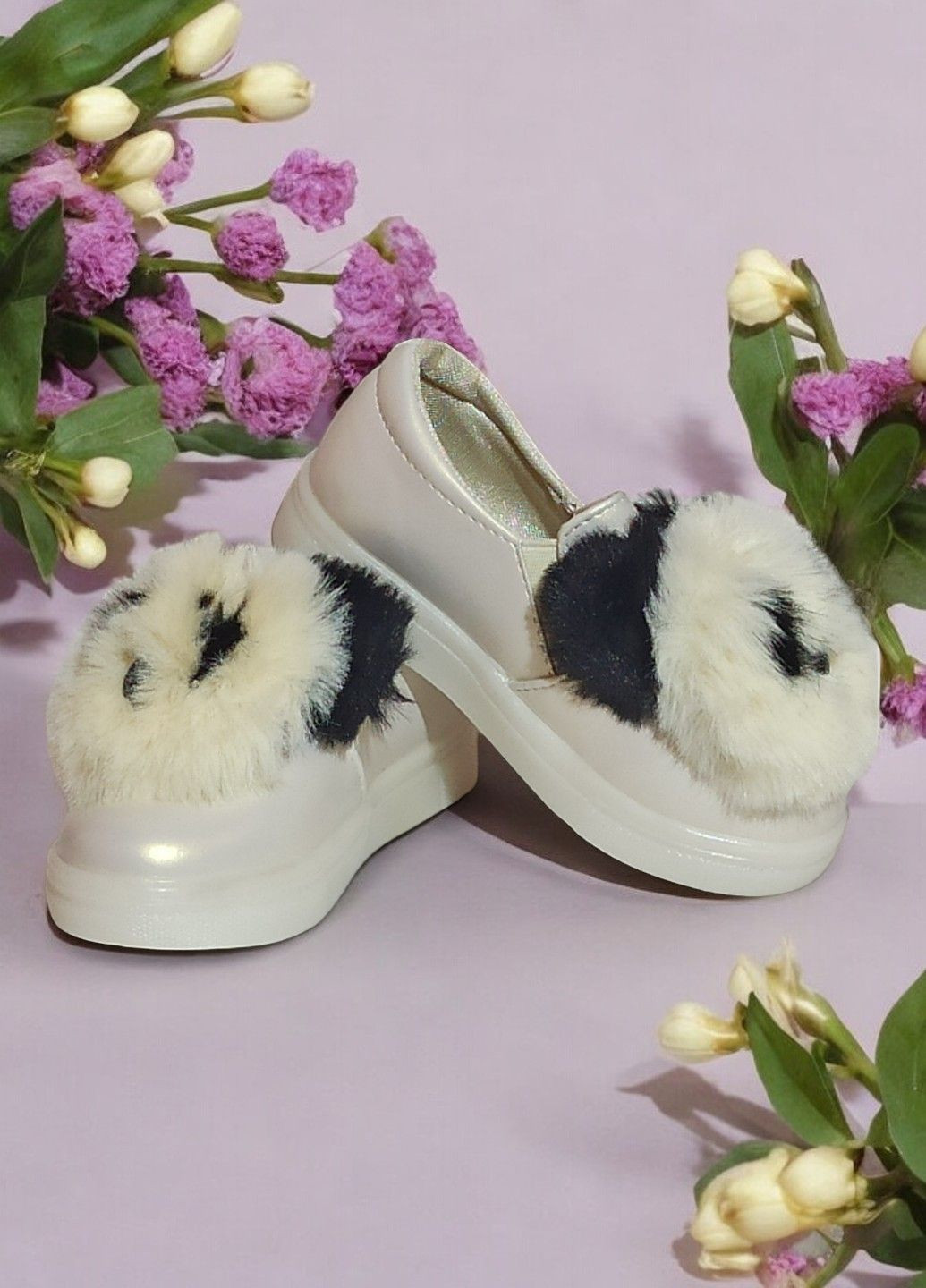 Молочні осінні кросівки пухнасті з мордочкою для дівчинки 89110 молочні L&D