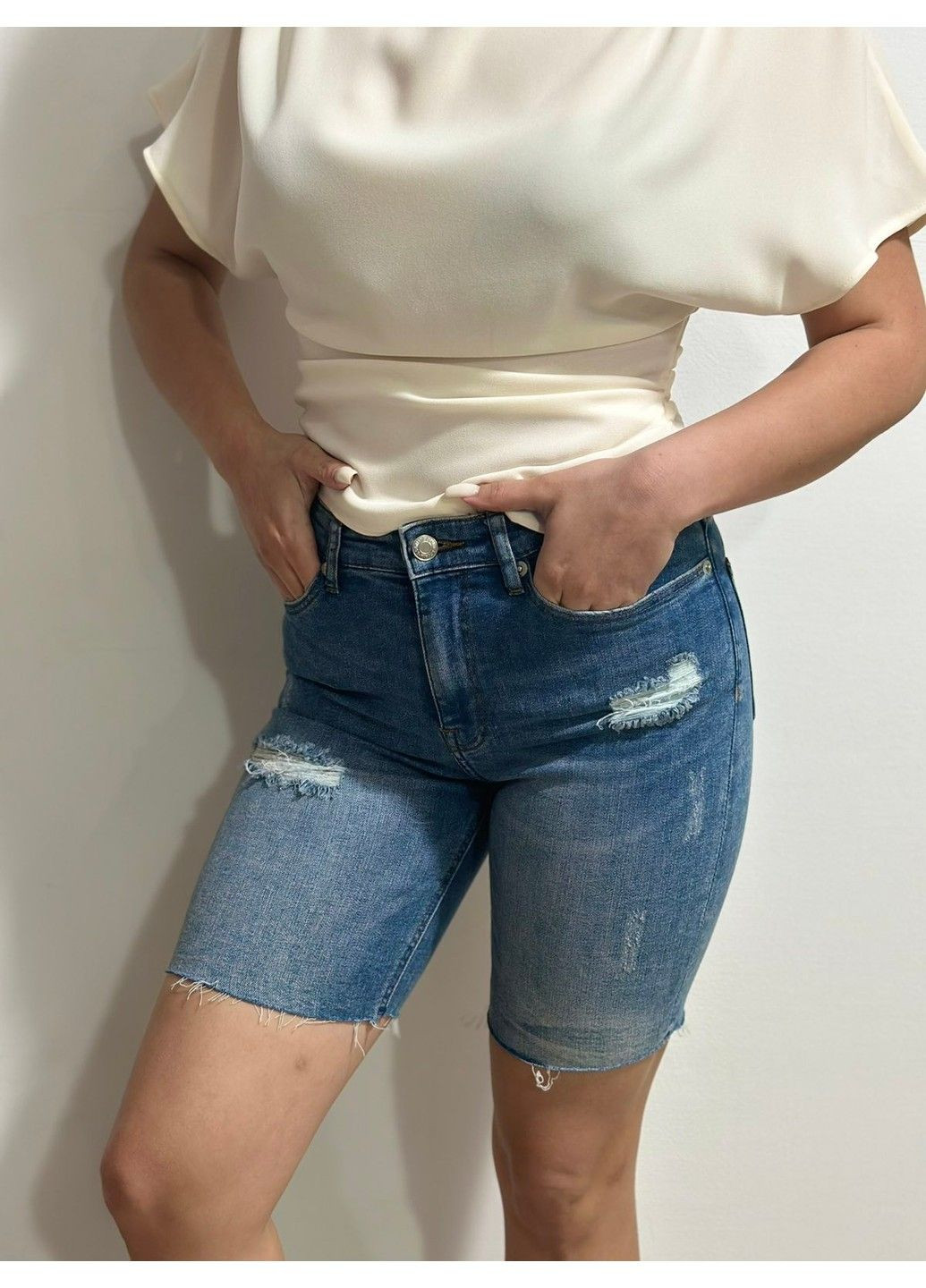 Жіночі джинсові бермуди Regular Waits (56966) W36 Сині H&M (291558090)