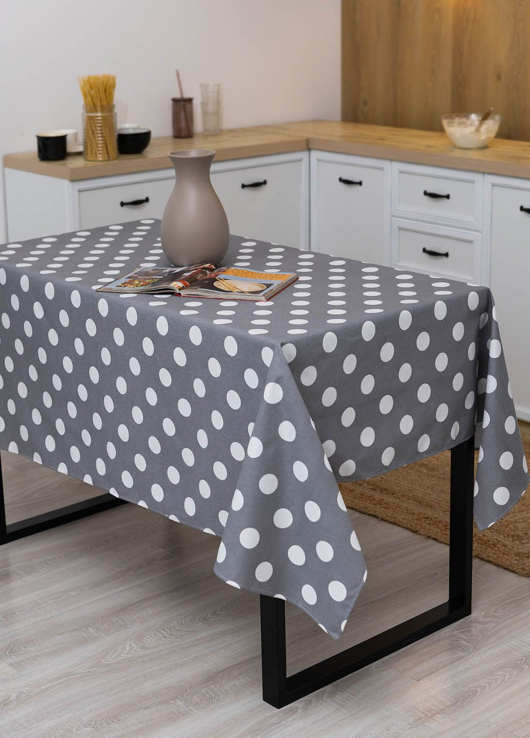 Скатерть с тефлоновым покрытием "Большой горошек" 2.4м х 1.5м + 8 салфеток Homedec - (318747159)