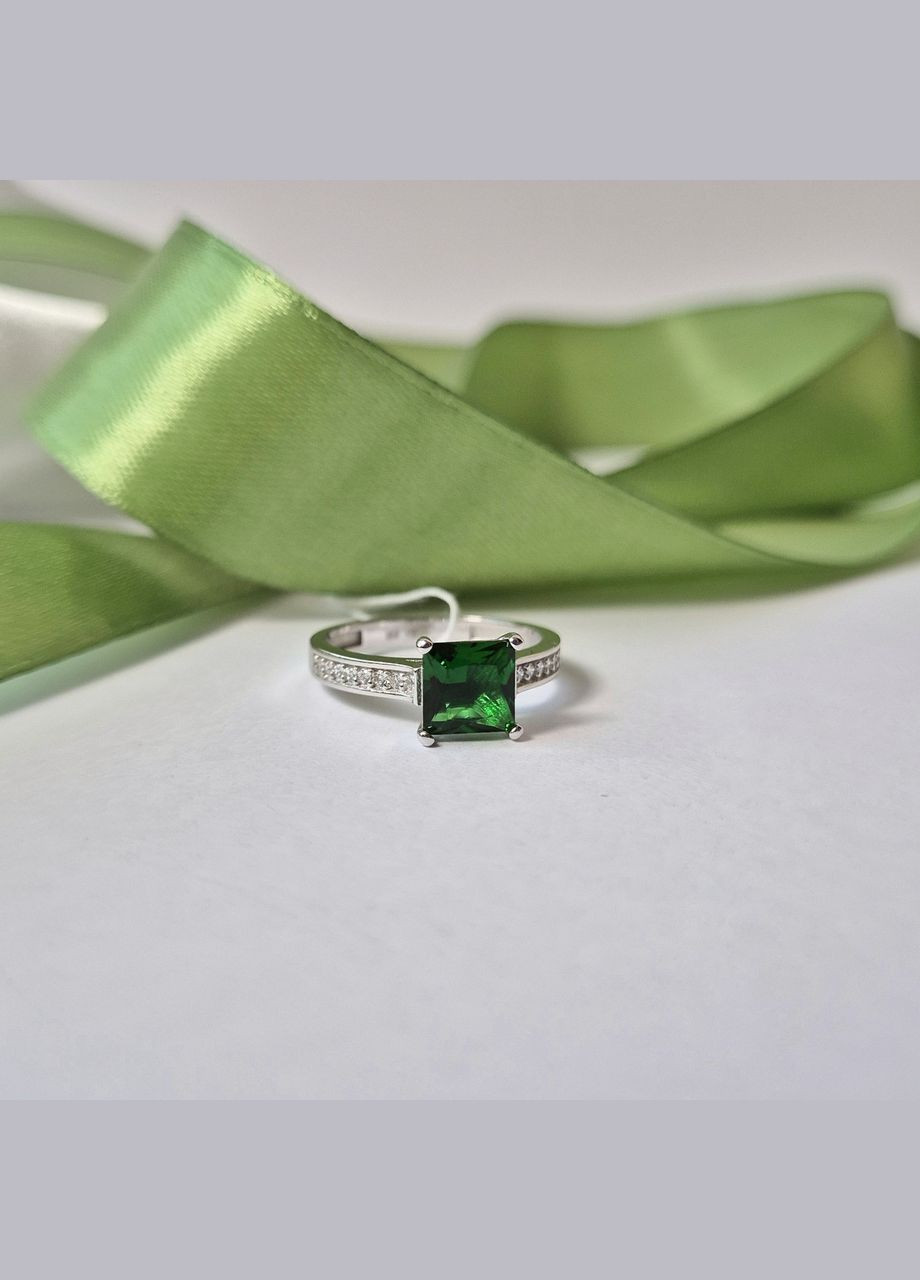 Серебряное кольцо Квадрат с Зеленым камнем размер серебро 925 пробы Родированное 439к 2.61г No Brand (306741951)