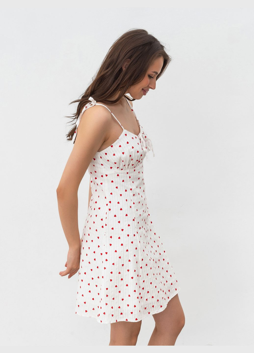 Белое платье Romashka сердечки