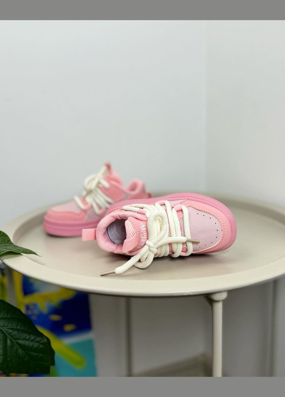 Рожеві всесезонні дитячі кросівки рожеві 1324 No Brand