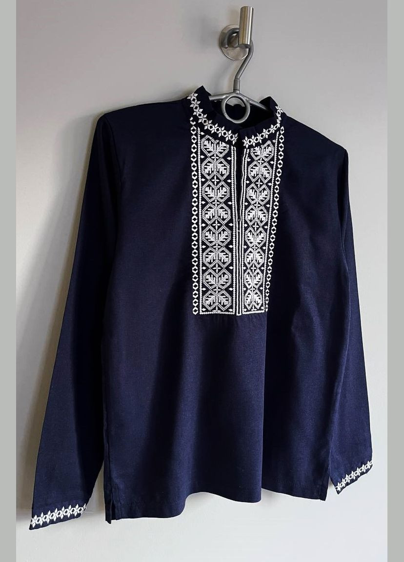 Тёмно-синяя детская льняная вышиванка для мальчика – синяя рубашка с белым орнаментом узор орнамент лен (313453362)