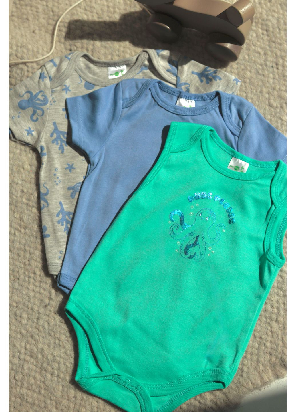 Набір боді для хлопчика на 3 позиції New Brand (352261499)