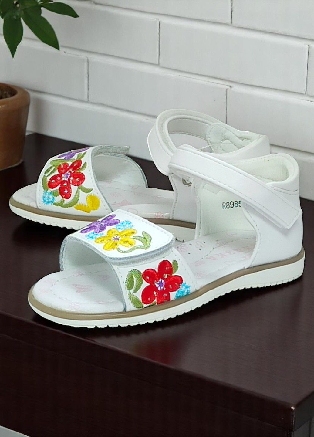 Ортопедичні босоніжки для дівчинки на липучках Казка Сказка (329852343)