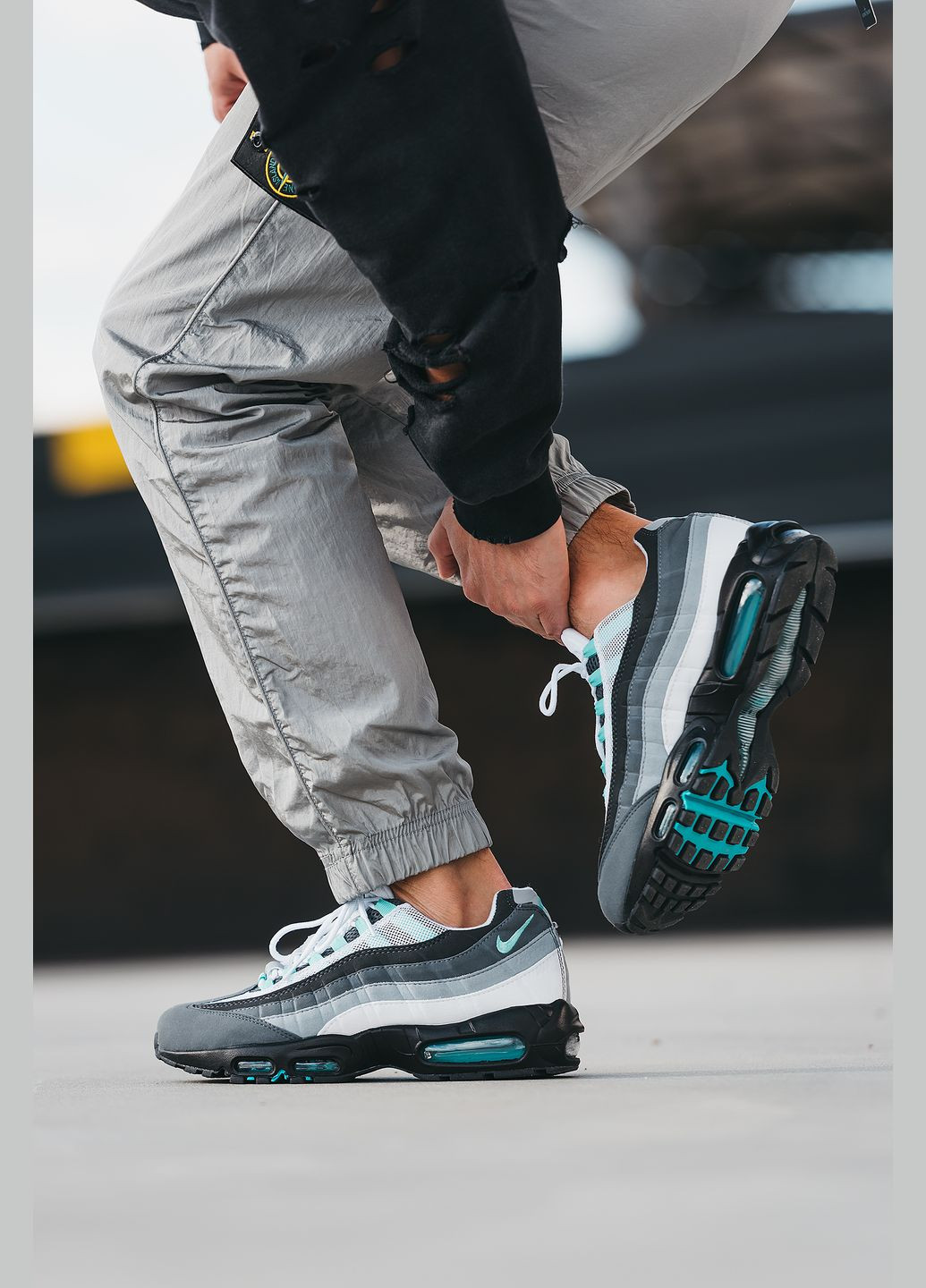 Сірі всесезон кросівки чоловічі nike air max 95 gray mint black | найк аір макс 95 сірі чорні No Brand