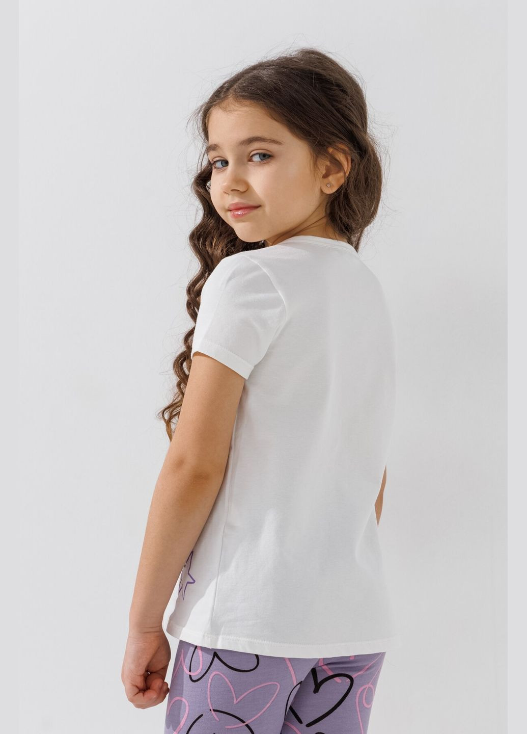 Молочная летняя футболка с принтом для девочки 25112 116 см молочный shop (2000990927637) Dassi