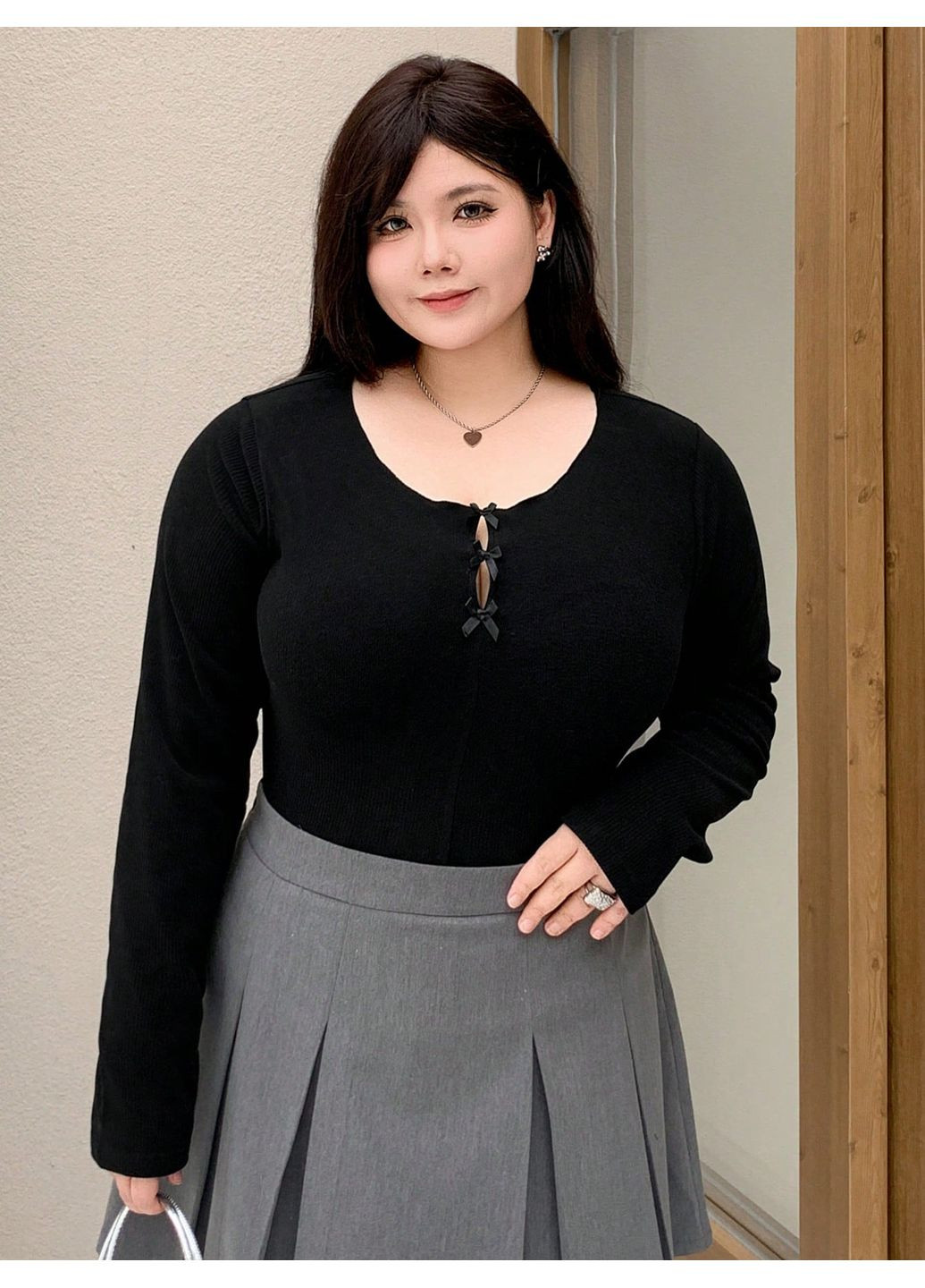 Черный демисезонный джемпер SHEIN