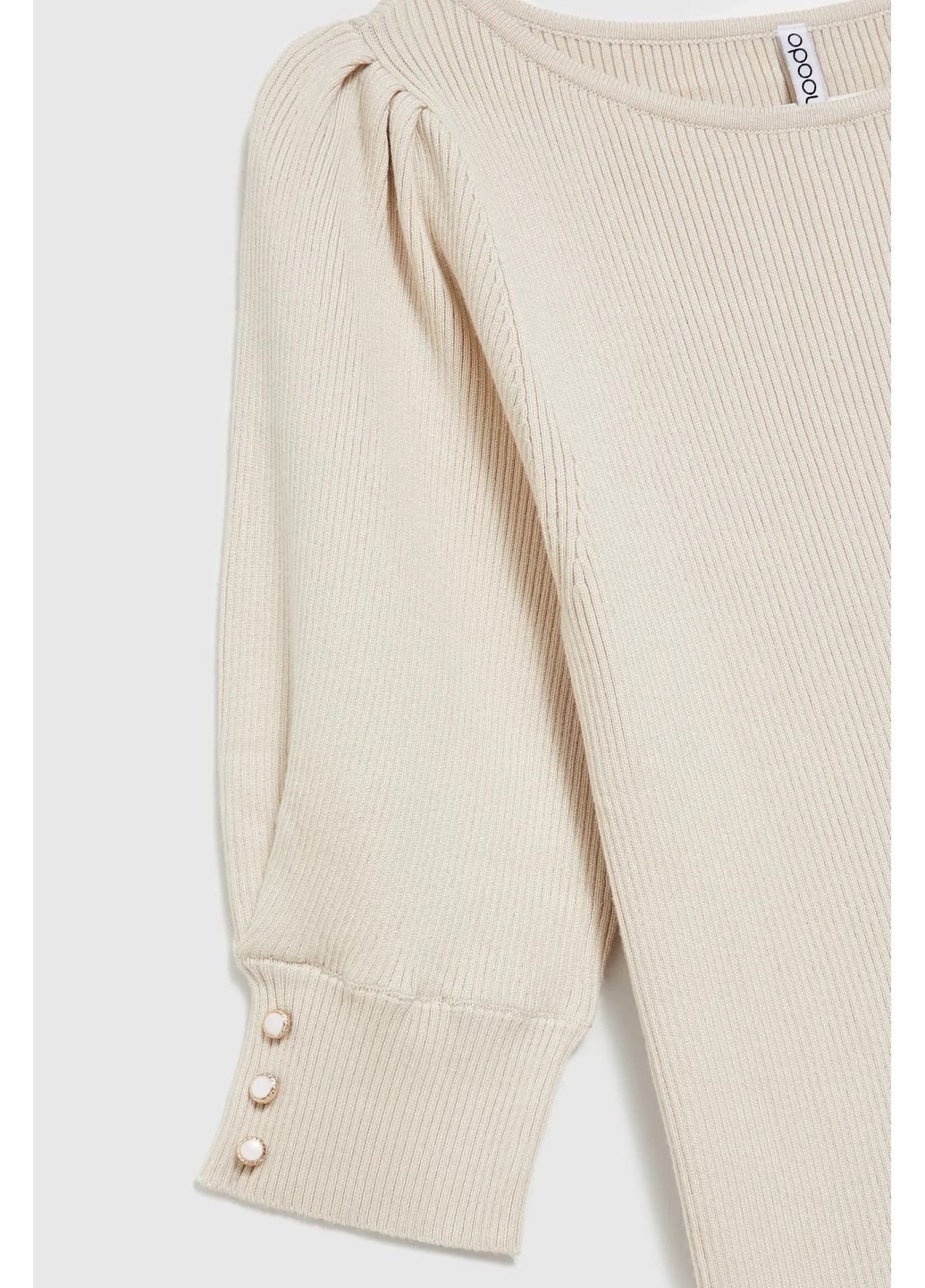Бежевий зимовий светр Moodo