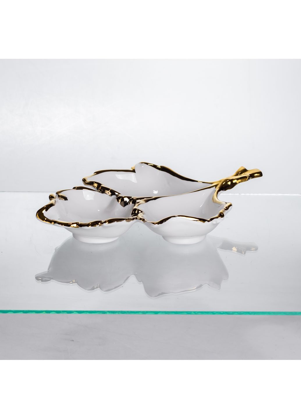 Менажница фарфоровая на 3 секции 27*19.5*4 см Yiwu (366670476)