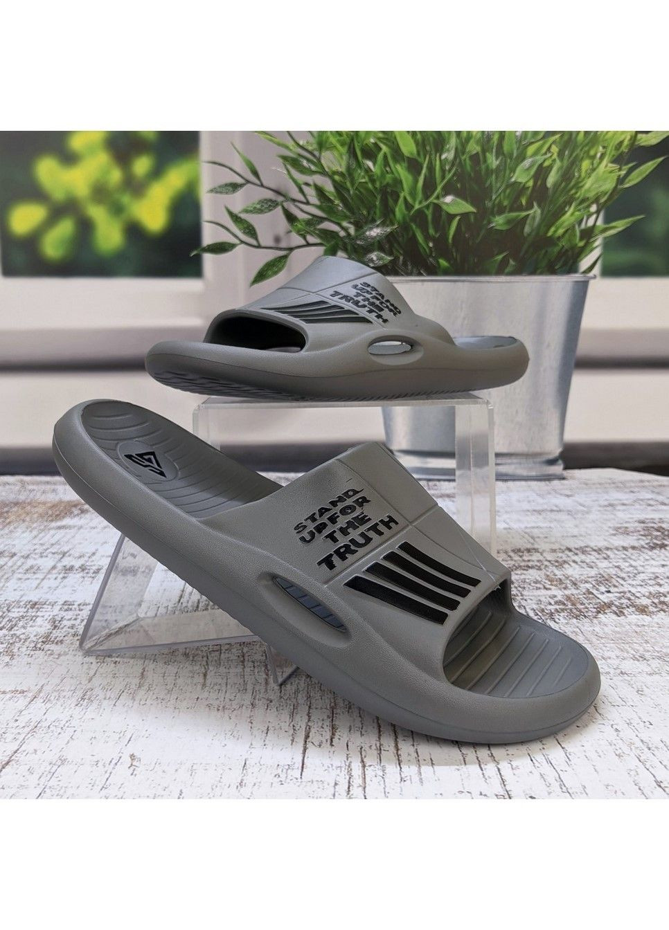 Светло-серые повседневные шлепанцы мужские Fashion