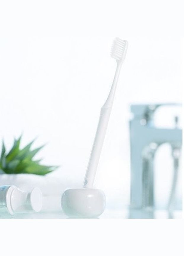 Зубная щетка Bass Toothbrush с футляром White Dr.Bei (306853369)