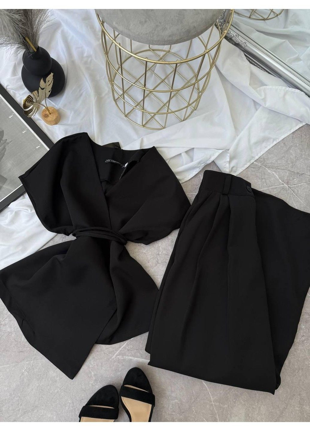 Костюм 2–ка з костюмки, з жилеткою та широкими штанами мод ЛКК-202, чорний, 50-52 No Brand (355469663)