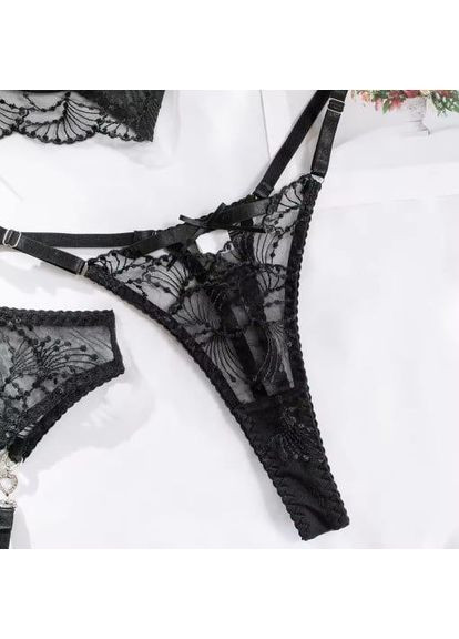 Чорний демісезонний комплект lira з мереживом набір жіночий спідньої білизни бюстгальтер трусики пояс з гартерами з ланцюжком No Brand Комплект Lira червоний