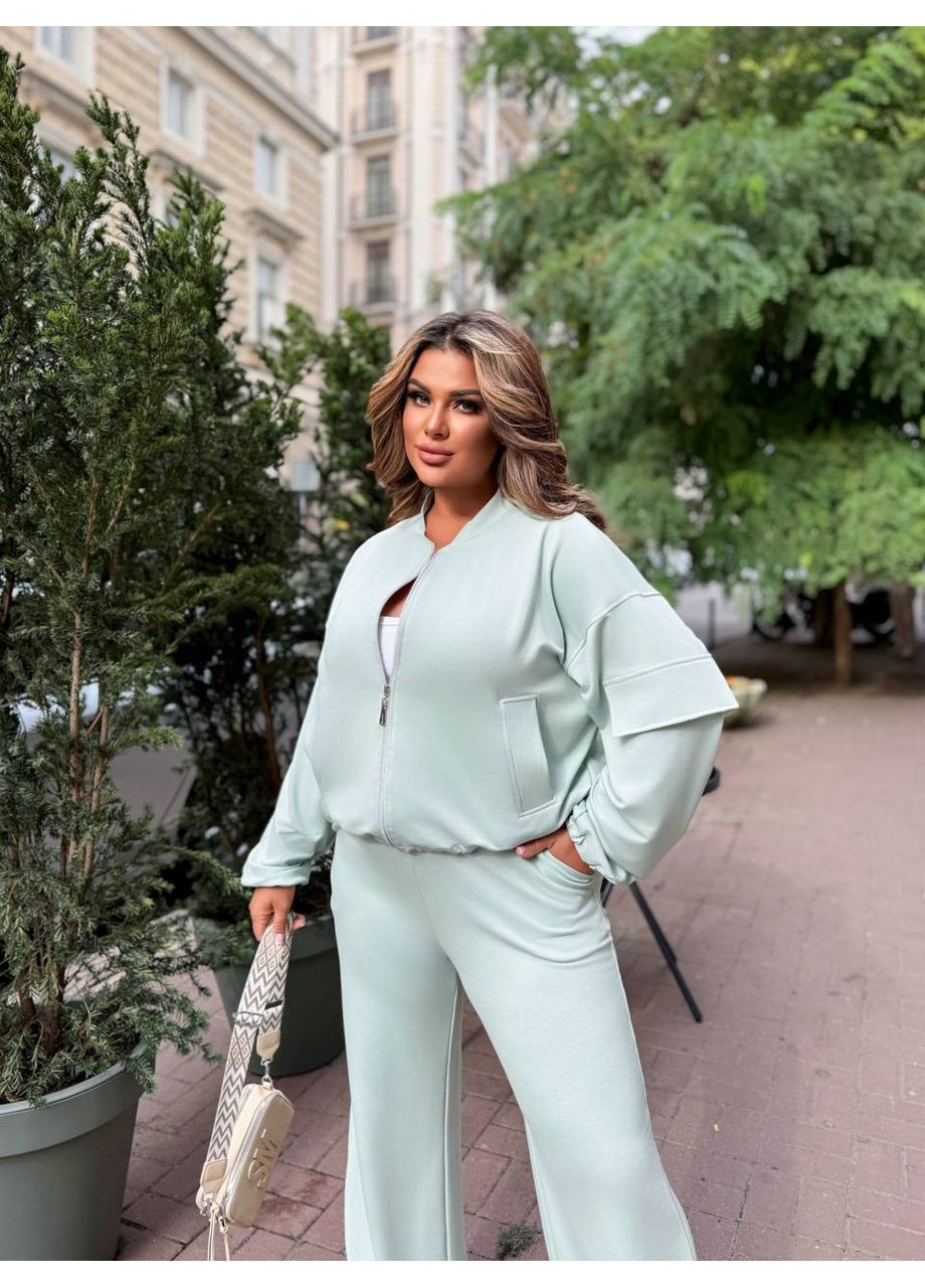 Женский спортивный костюм Osoblyva (359368540)