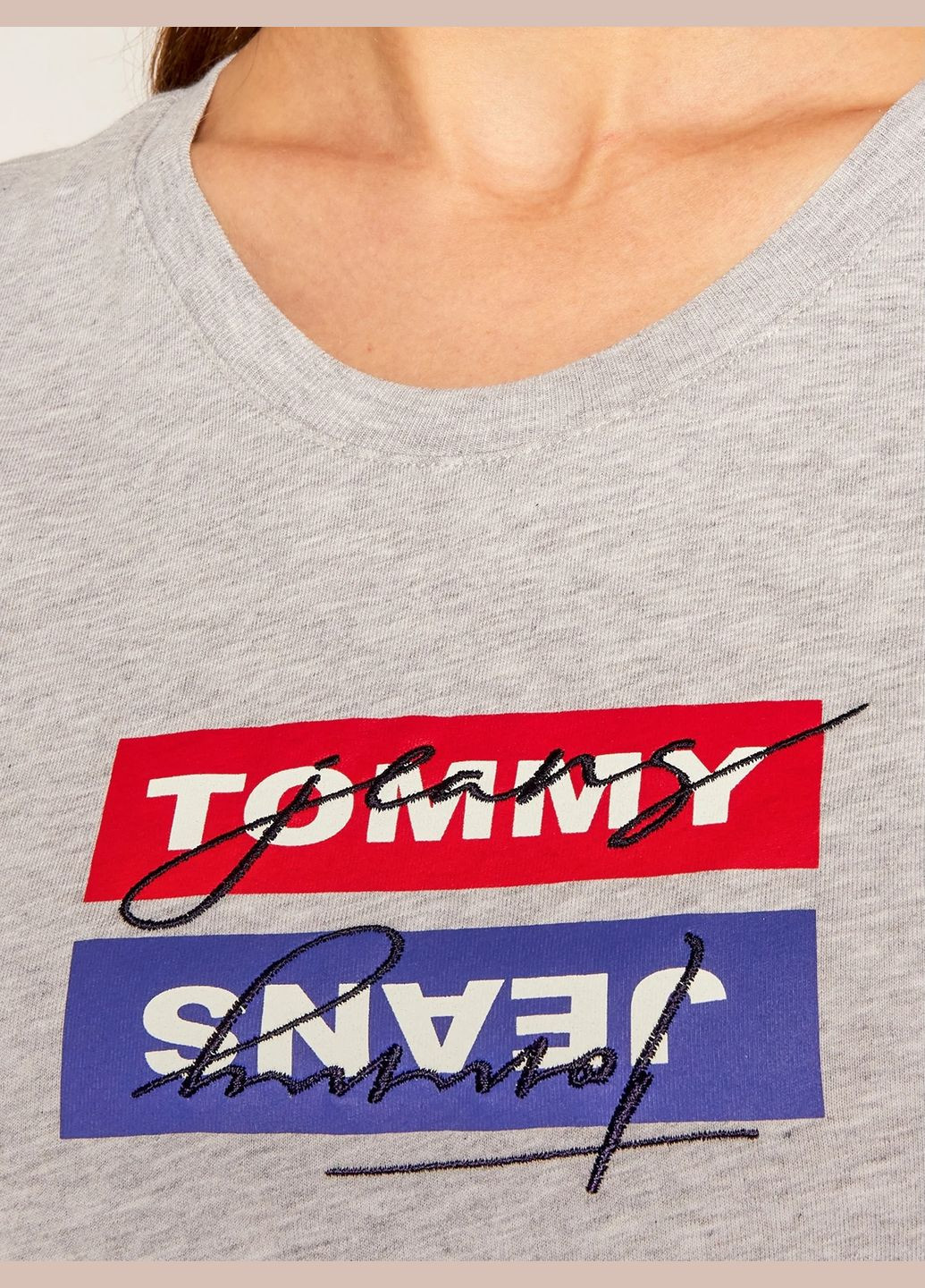 Серая футболка с логотипом Tommy Hilfiger