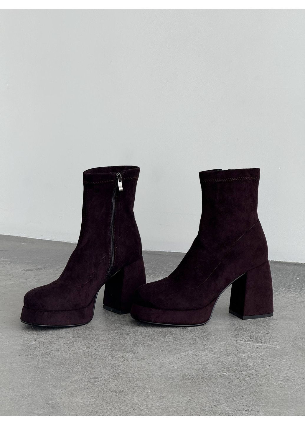 Коричневі демісезонна демісезонні ботильйони No Brand