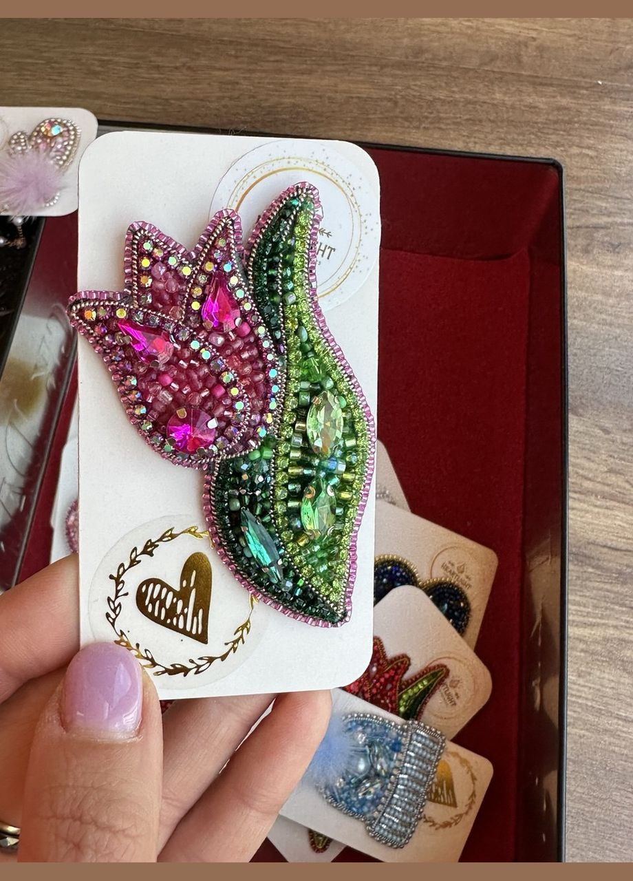 Брошь "ТЮЛЬПАН МАЛИНОВЫЙ" HeartLight (338379242)