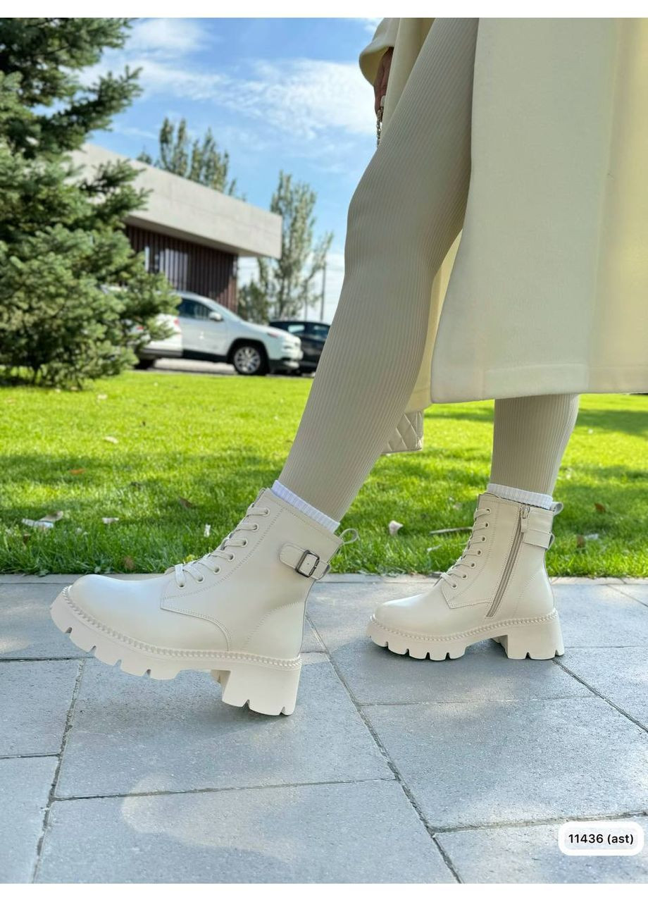 Жіночі зимові черевики з натуральної шкіри колір світло молочний на хутрі No Brand (369960133)