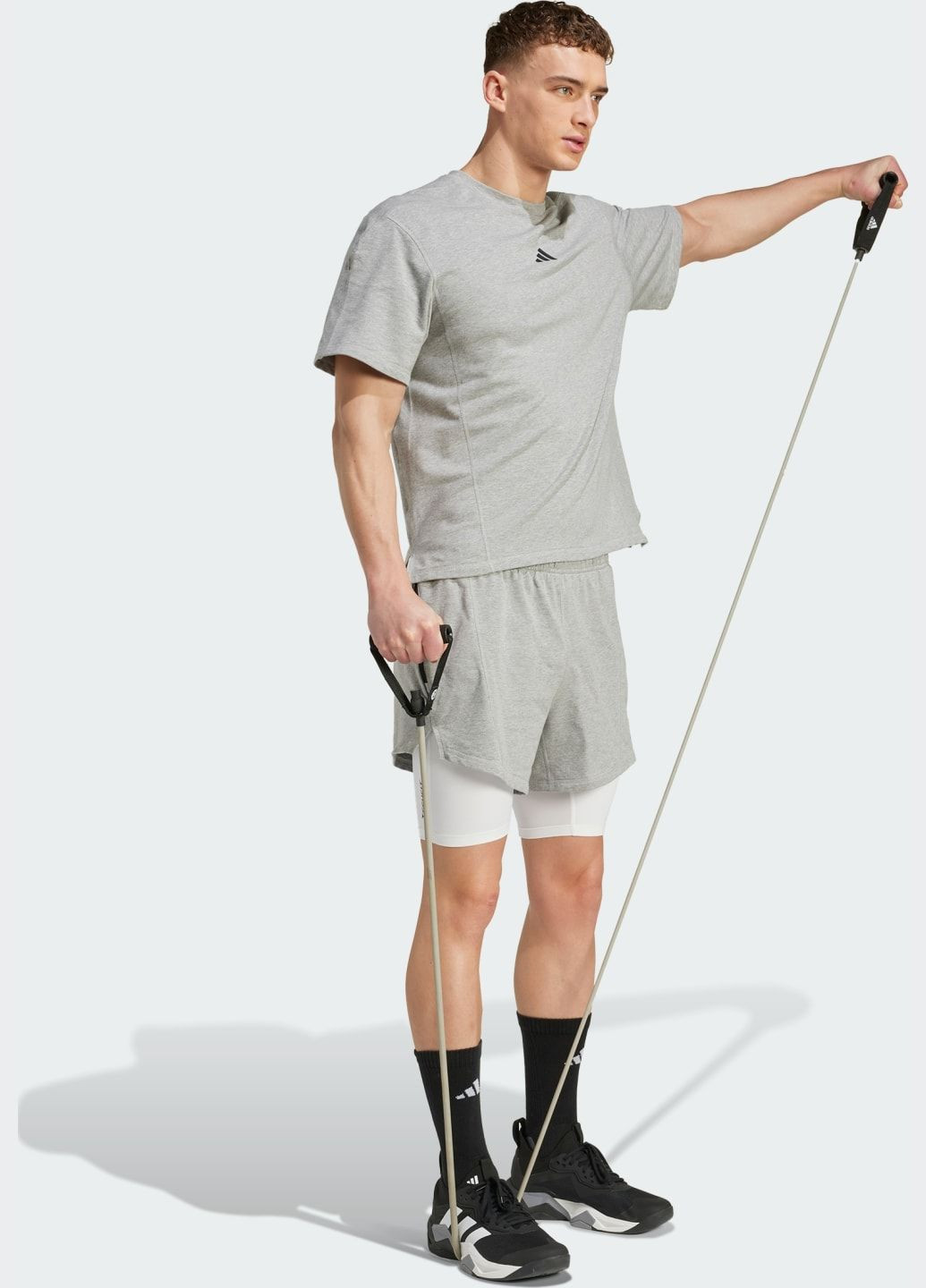 Серая футболка d4t x adidas