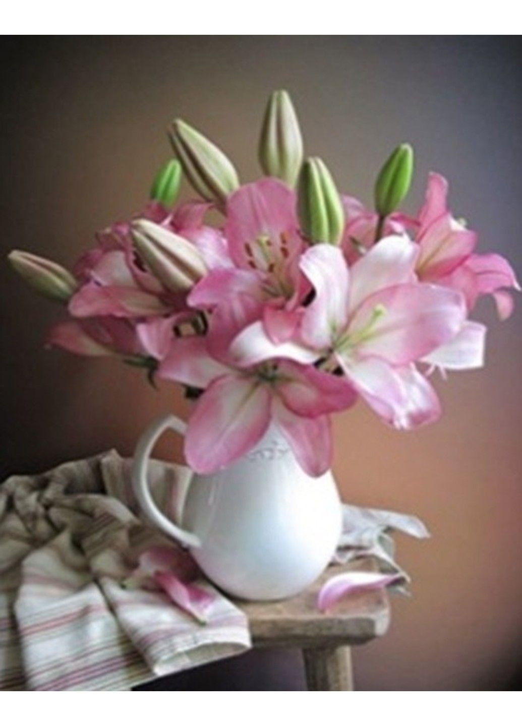 Алмазна мозаїка вишивка Рожеві лілії букет квіти ваза підрамнику повна 5d 40х50 178702 No Brand (332208385)