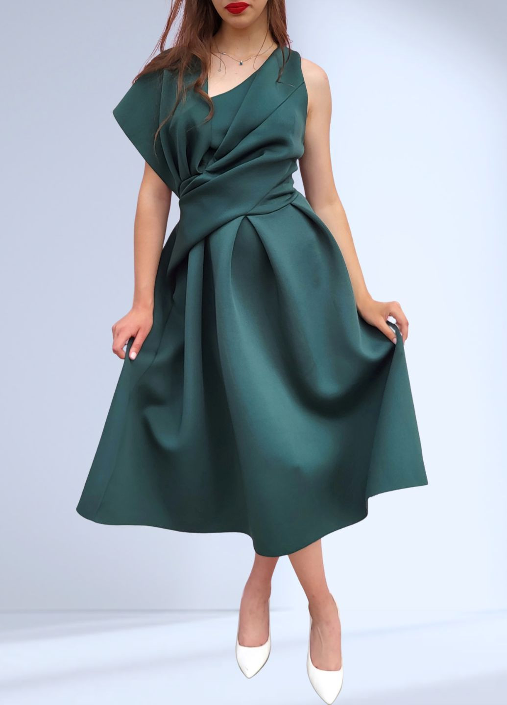 Зеленое вечернее платье женское на одно плече однотонное а-силуэт Asos однотонное