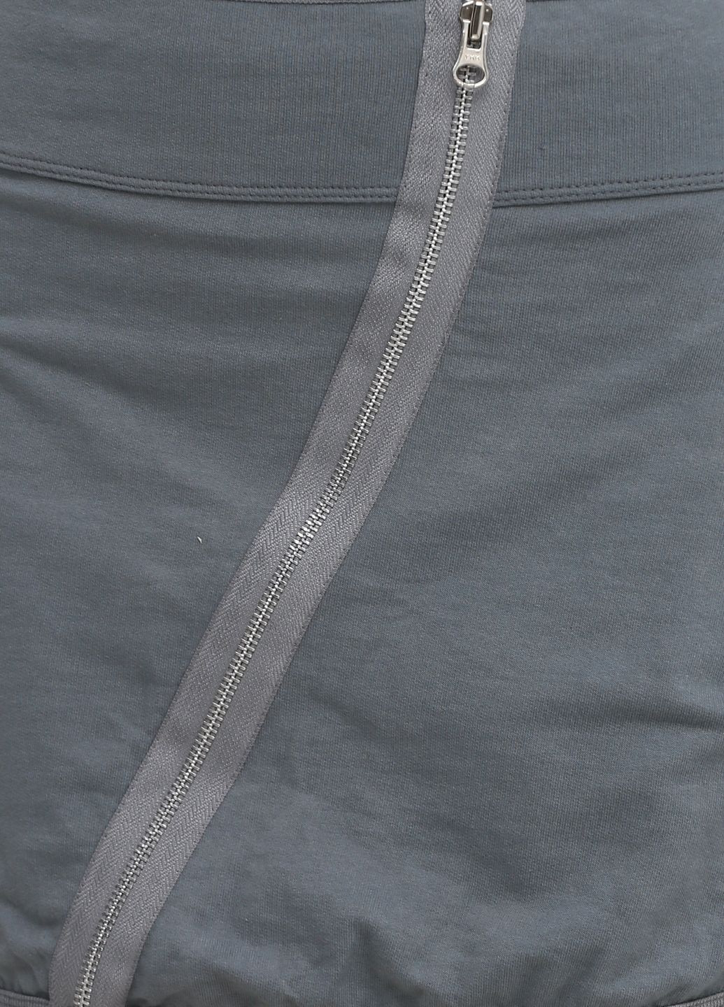 Серая однотонная юбка Castro