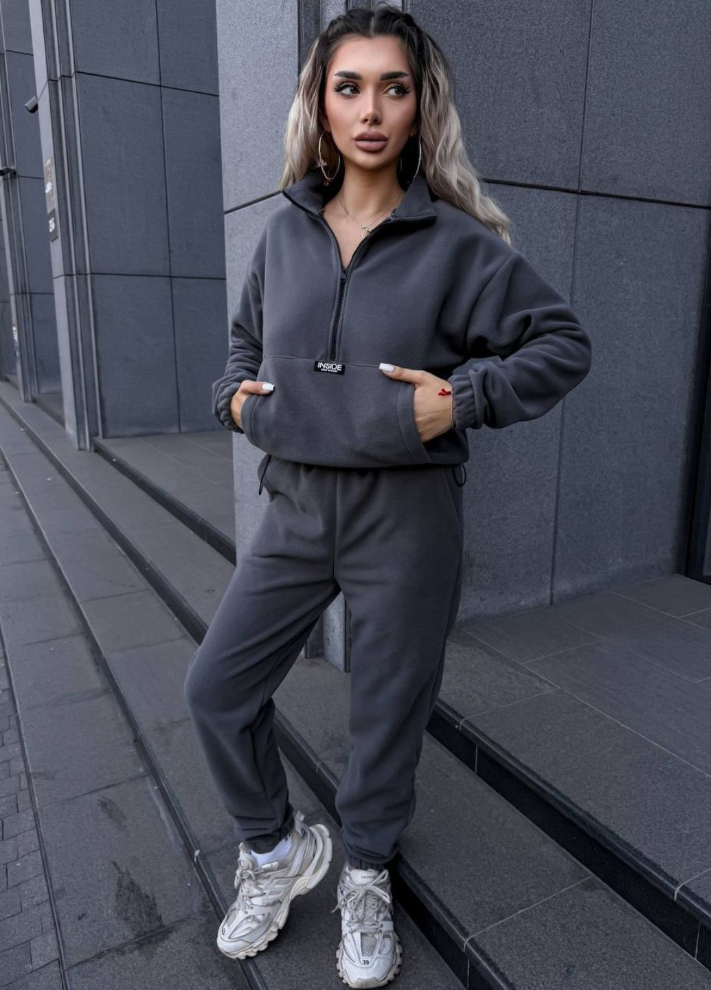 Базовий повсякденний демісезонний костюм двійка: кофта на блискавці з кишенею кенгуру + штани Tik-Tak (363058299)