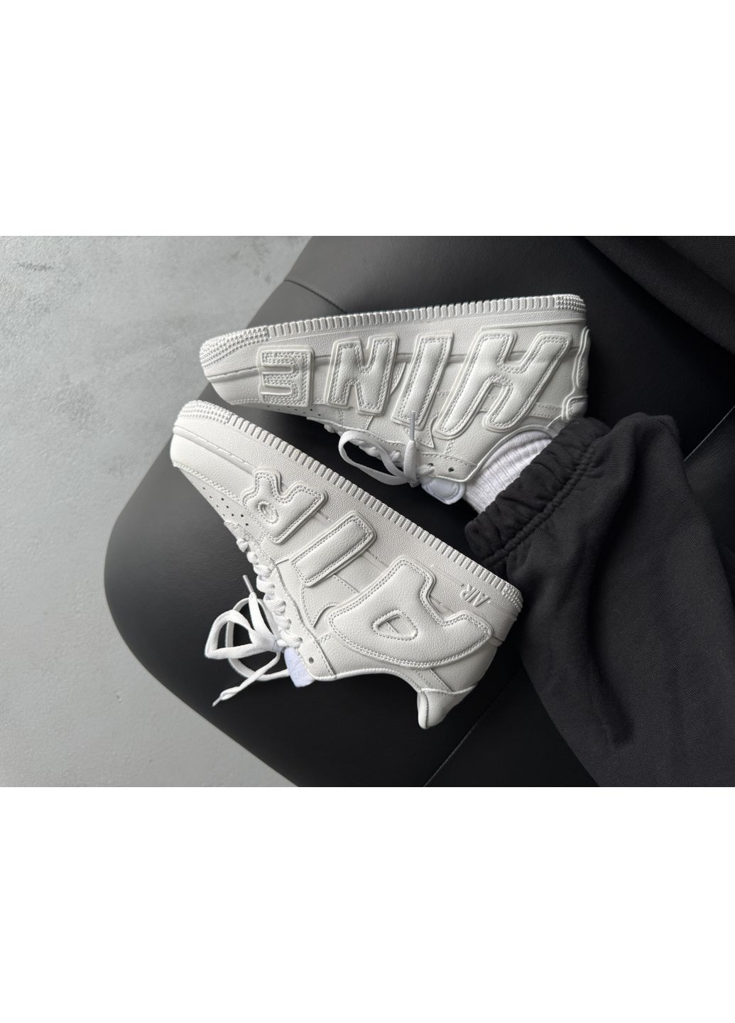 Кросівки жіночі та чоловічі NIke Air Force Plant Flea White | Найк Еир Форс Плант білі No Brand білі демісезони (373701960)