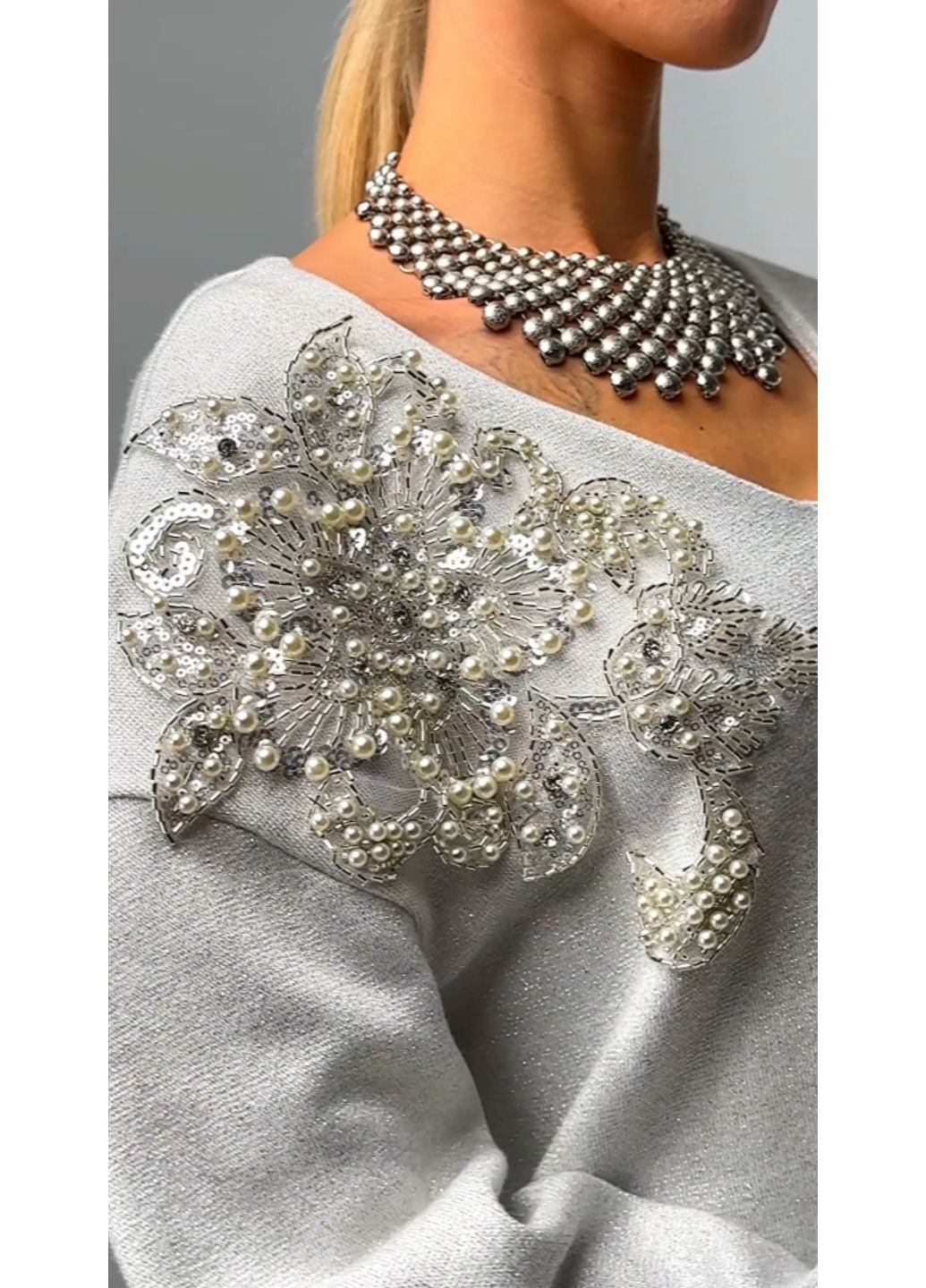 Серебристая праздничная белая трикотажная кофта - ua50 / eu44 Iren Klairie