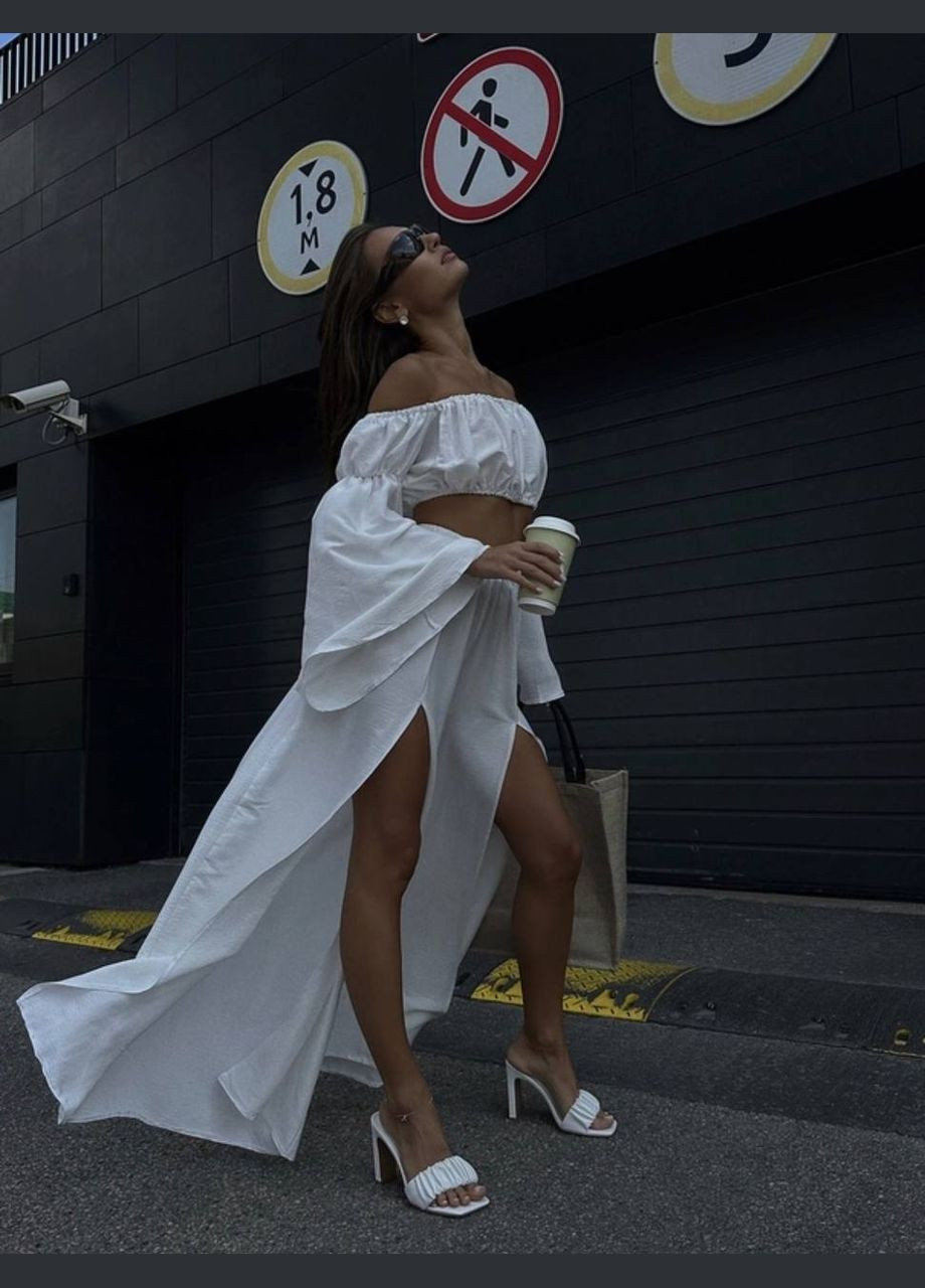 Вишуканий жіночий костюм з топом та штанами Adelante (339606110)