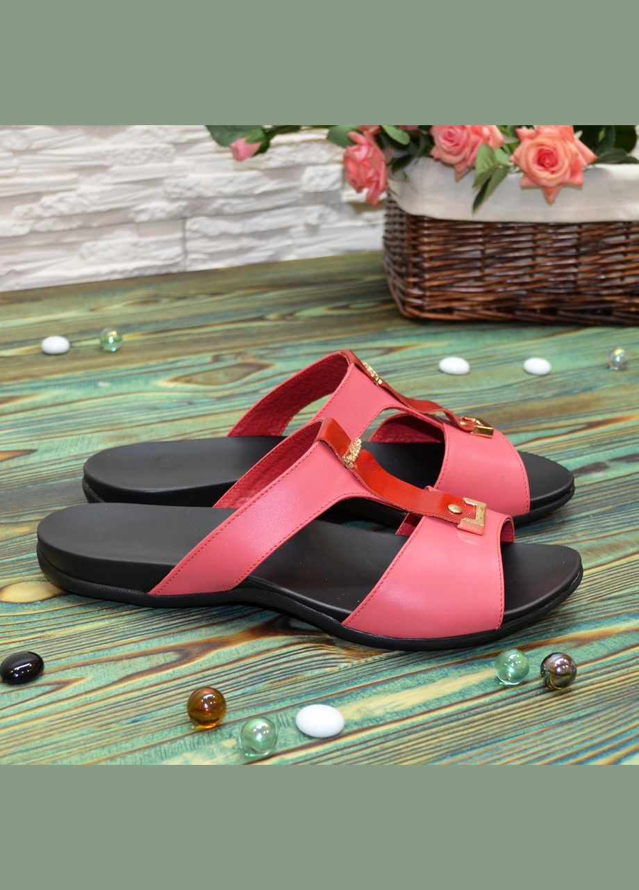 Коралловые женские кожаные шлепанцы на низком ходу, декорированы фурнитурой. цвет коралл. 37 размер Vasha para