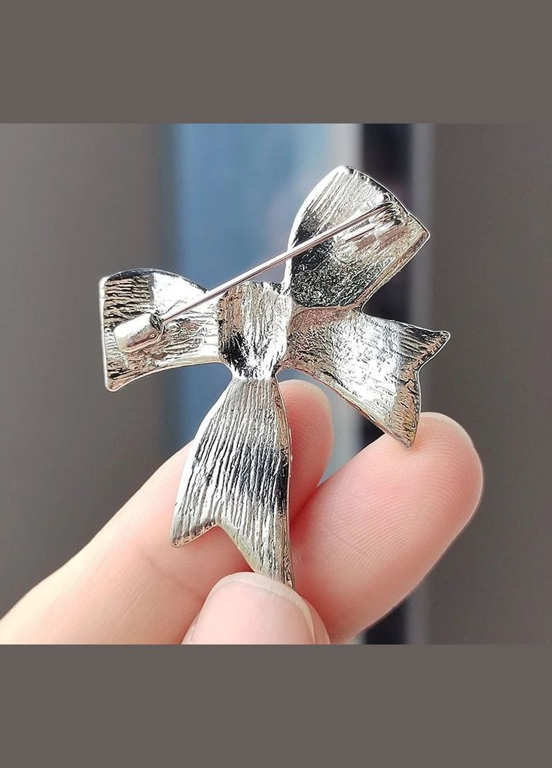 Нарядная серебристая брошь бант в стразах, 5277 Fashion Jewelry (338431231)