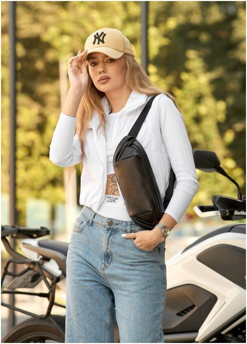 Женская кожаная сумка на пояс бананка Holster MSH черная с перфорацией (SKU_87119131-VS) Sambag (302450310)