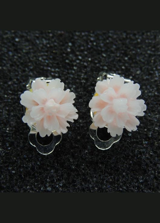 Кліпси сережки дитячі для вух без пробивання вуха сережки у вигляді квітки "Еклерчик" Liresmina Jewelry (289717521)