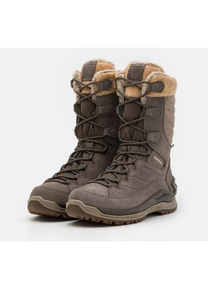 Зимние женские зимние сапожки на замочке Lowa