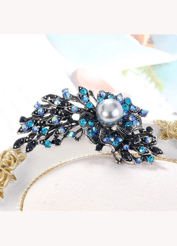 Оригінальна брошка шпилька в синіх каменях з перлиною срібляста Xuping Jewelry (330618962)