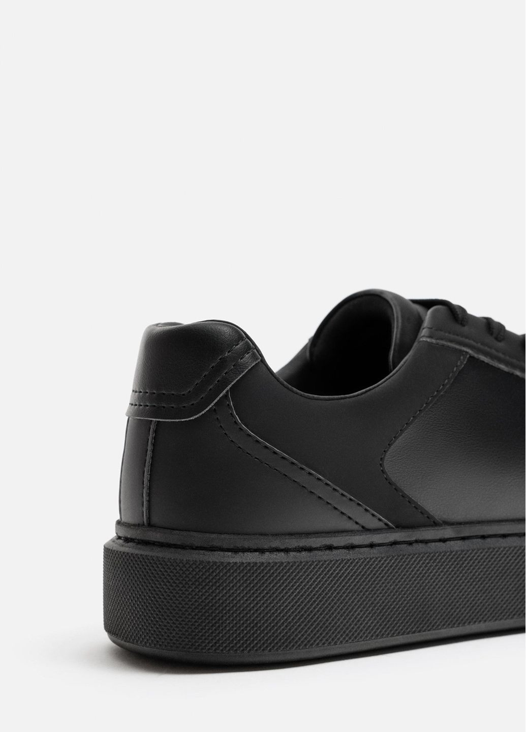 Чорні Осінні кросівки Zara