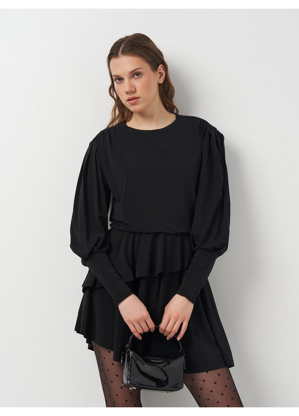 Чорна кежуал сукня H&M однотонна