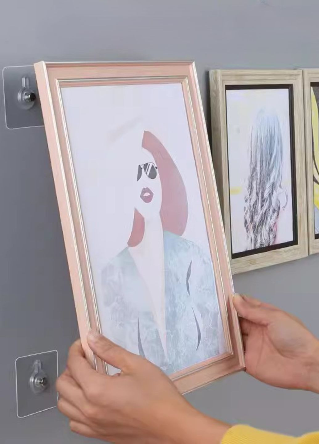 Универсальный держатель для картин,рамок,часов без сверления стен на липучке (2шт.) No Brand (301214632)