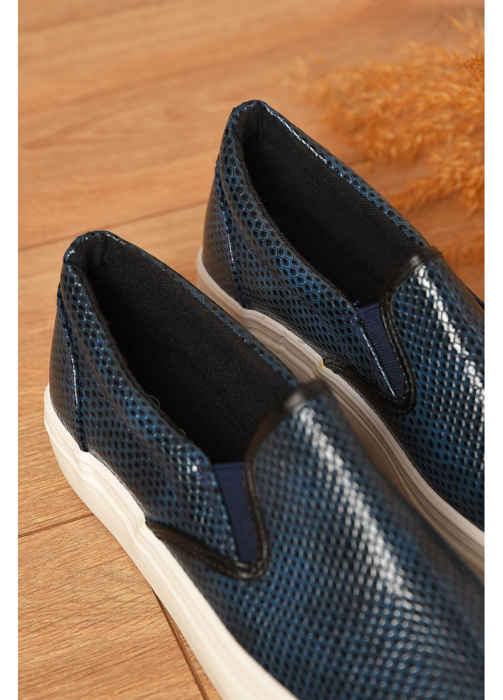 Темно-синие слипоны женские темно-синего цвета Let's Shop